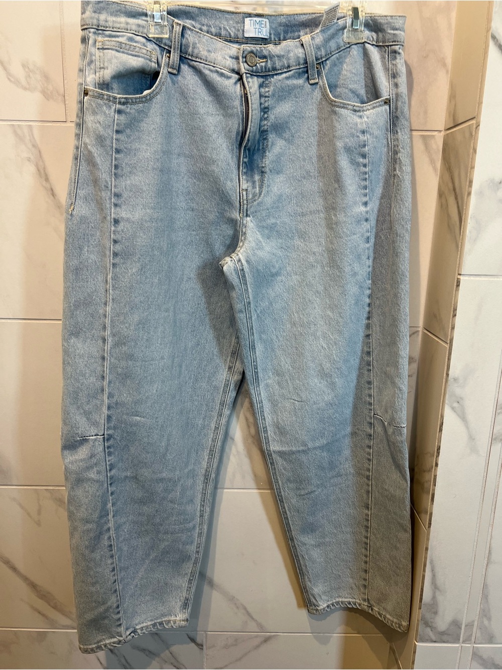Time and Tru Women's High Rise Barrel Jeans NEW size 14 $20